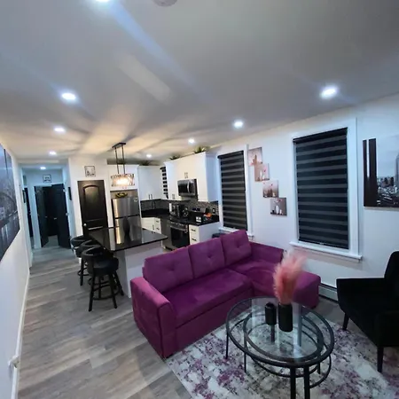 Hugh's And Nora's Place To Homestay