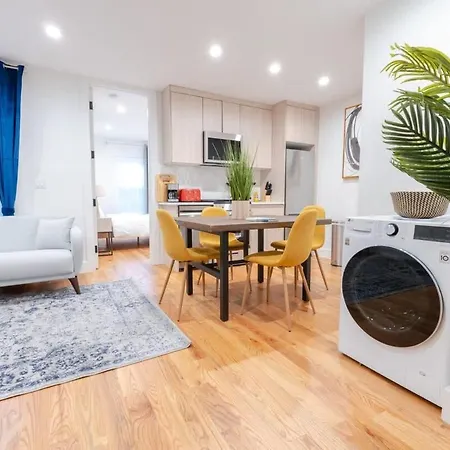 323-1 Specious 2br Williamsburg Apartment *