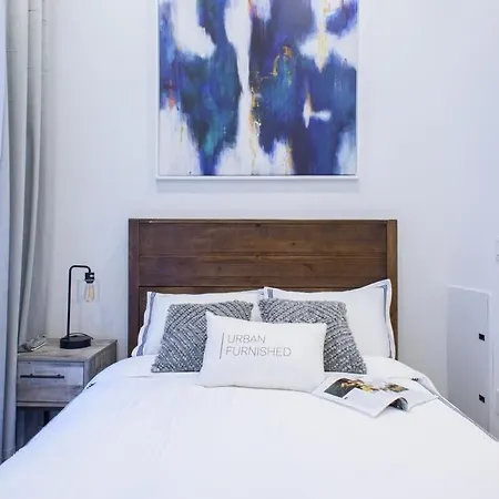 3-2 New Prime E Village Private Outdoor! *