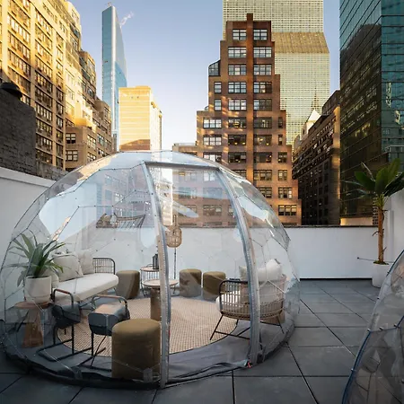 Little Charlie 4* New York