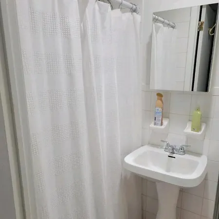 Apartment Private Apartment, Not Shared, Near Public Transportation, Super Fast Free Wifi, Due To Ny Restrictions It Only Be Booked For 30 Nights Or More, Even If The Site Allows To Book It, I Will Not Be Able To Accept The Reservation, 30 Nights Minim