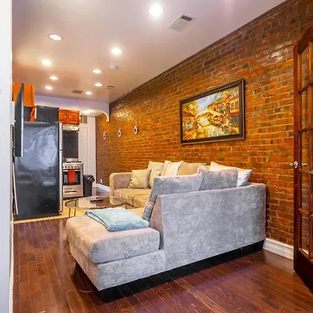 Apartment The Nest- 1 Bedroom 1 Bath Convenient And Cozy New York