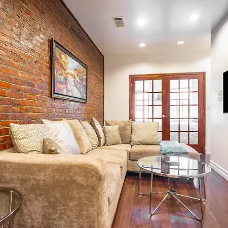 Apartment The Nest- 1 Bedroom 1 Bath Convenient And Cozy *