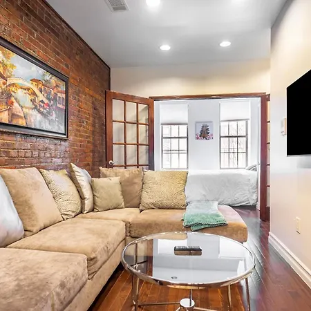 The Nest- 1 Bedroom 1 Bath Convenient And Cozy Apartment