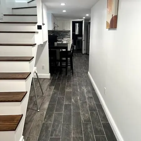 Modern & Cozy Basement Near Jfk Airport