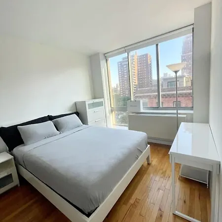 2 Bedrooms Chelsea - Manhattan