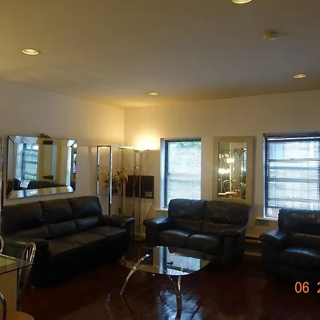 Apartment Midtown East - Two Bedroom *