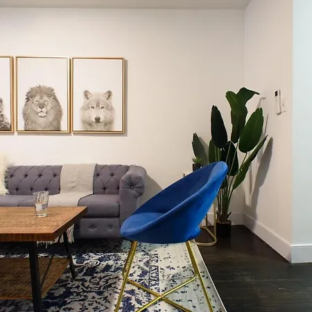 39-1 Renovated 3br Prime Midtown West