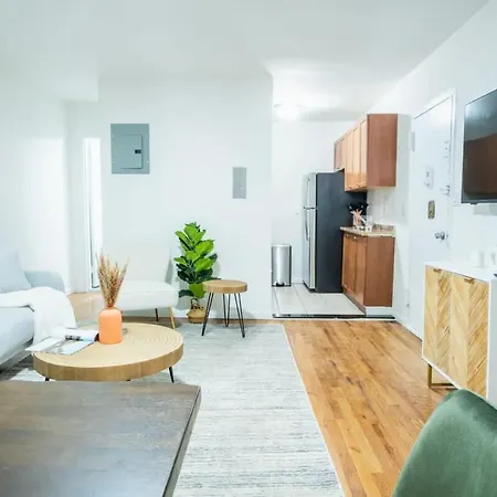 49-4a Prime Midtown Newly 2br Wd *