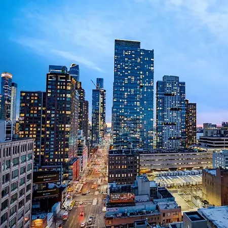 Private Loft In Hells Kitchen Near Times Square Apartment *