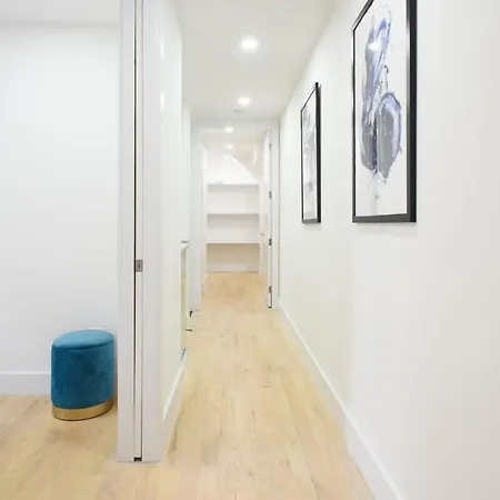 75-5d New Quality 3br Duplex W&d Elevator Apartment
