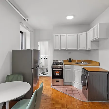 89-3fs Newly Furnished 2br 1bath Ues * New York