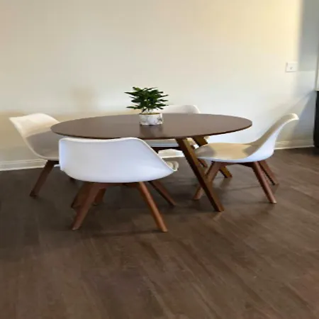 Apartment Two Bed In Mid West