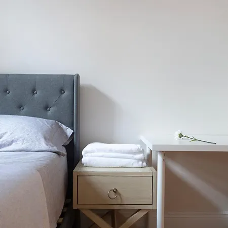 Little Manhattan Homestay New York