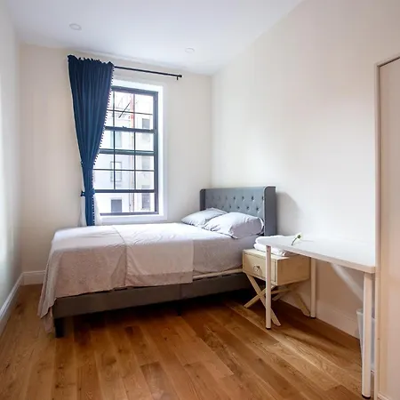 Little Manhattan Homestay *