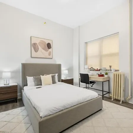 Bay Ridge Delight: Stunning Brooklyn Gem