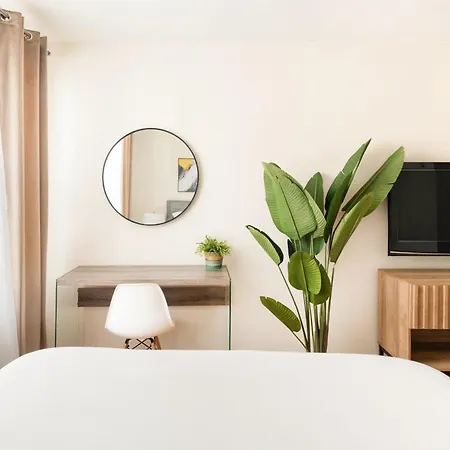 338-3b Union Square Newly Reno Sleeps 3 Apartment *