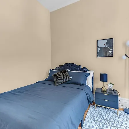 Charming 2bd In Brooklyn Heights New York
