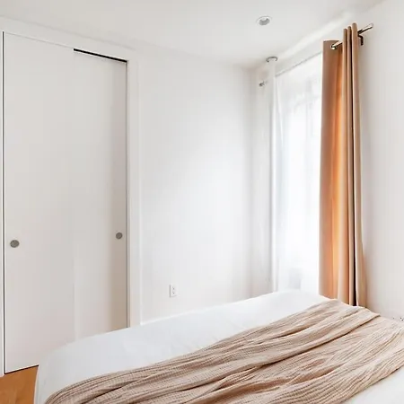 403-3c Newly Renovated 3br In Prime Ues New York