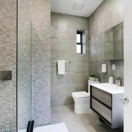48-1fe Brand New 1br Prime Hell's Kitchen Wd In Unit * New York