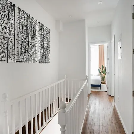 Apartment 91-1d 3br 2baths Duplex With A Private Back Yard - Gym New York