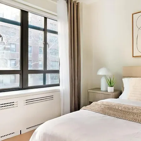 52-3de Newly Renovated 2br Bth Midtown East Apartment
