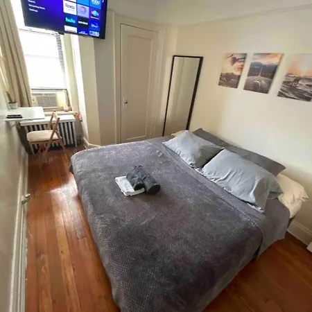 Woodside, Queens Homestay New York