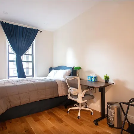 Little Manhattan Homestay New York
