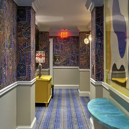 Warren Street 5*