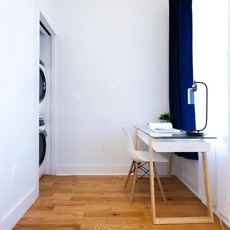7-3 2br 1bath In Prime Park Slope Apartment *