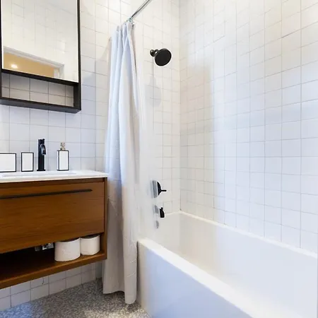 7-3 2br 1bath In Prime Park Slope * New York