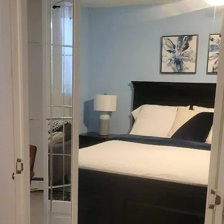 Apartment Private Apartment, Not Shared, Near Public Transportation, Super Fast Free Wifi, Due To Ny Restrictions It Only Be Booked For 30 Nights Or More, Even If The Site Allows To Book It, I Will Not Be Able To Accept The Reservation, 30 Nights Minim