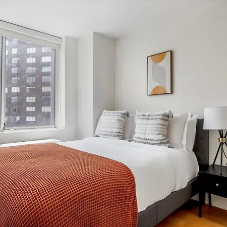 Apartment Midtown East 2br W Gym Wd Nr Parks Un Nyc-1205