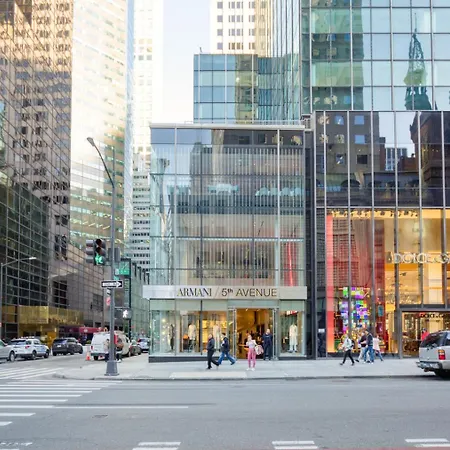 Midtown 2br W Elevator Doorman Nr Shopping Nyc-737 Apartment