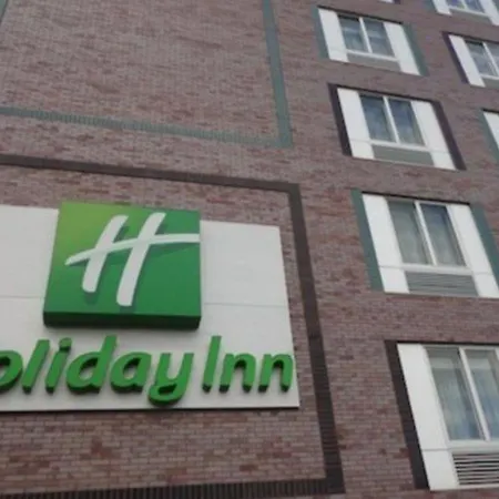 Hotel New York-jfk Airport Area, An Ihg 3*