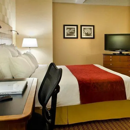 Marriott East Side