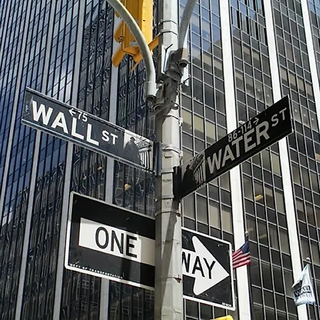 Studio Wall Street * New York
