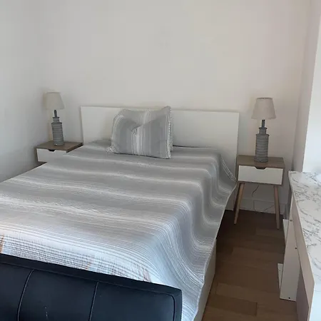 View Lux For Yourself