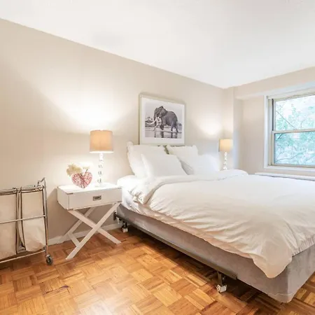 1600ft Tribeca Townhouse - Luxury & Spacious