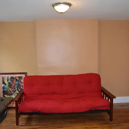 Local Life Apartment *