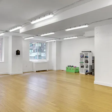 Apartment Midtown E 2br W Elevator Doorman Gym Nr Un Nyc-752