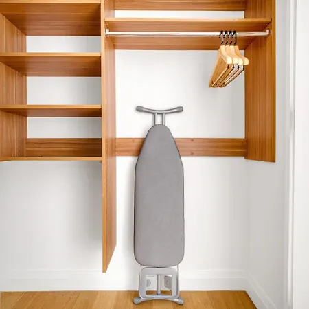 Apartment Midtown E 2br W Elevator Doorman Gym Nr Un Nyc-752 New York