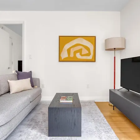 Apartment Midtown E 2br W Elevator Doorman Gym Nr Un Nyc-752