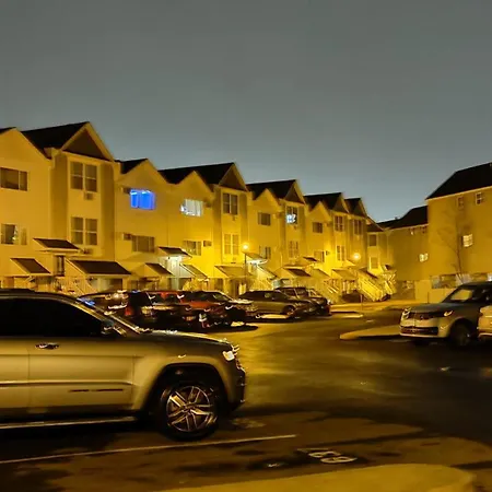 Hotel Waterfront Gem Duplex 3 Bedroom 2floor In Whitestone Bronx Free Parking