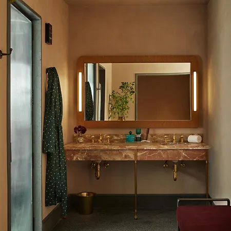 Hotel The Chelsea 4*