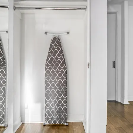 E Village 1br W Gym Wd Doorman Nr Union Sq Nyc-278 New York