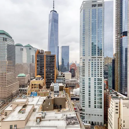 Fidi W Gym Doorman Nr Freedom Tower Nyc-1097 * New York