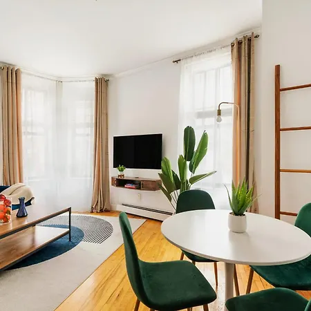 139-2w Prime West Village Furnished 2br Value New York