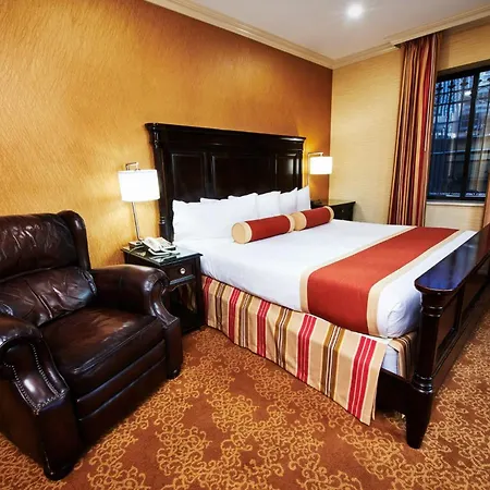 Radio Aparthotel New York