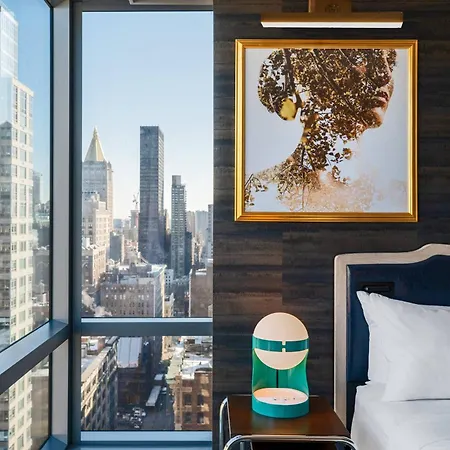 Renaissance Chelsea Hotel